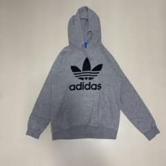adidas パーカー グレーのサムネイル