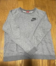 NIKE トレーナー グレーのサムネイル