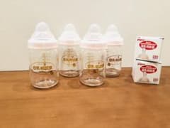 Pigeon 母乳相談室　哺乳瓶４本＋新品乳首２つのサムネイル