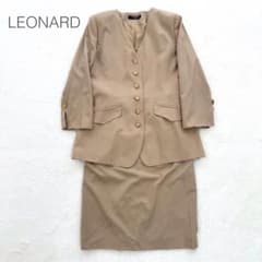 レオナール 大きいサイズ 金ボタン ペイズリー シルク混ノーカラー スーツ XL レオナール 大きいサイズ 金ボタン ペイズリー シルク混ノーカラー