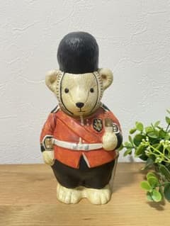 加藤工芸　KATO KOGEI テディベア　イギリス　兵隊　置物　ハンドプリント 加藤工芸/ケンジントンベア/貯金箱/ロンドン/テディベア/熊 - メルカリ