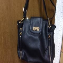 mo'a 斜め掛けバックのサムネイル