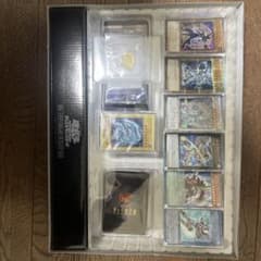 遊戯王20th ANNIVERSARY DUELIST BOX ブルーアイズのサムネイル