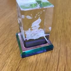 クリスタルイルカのサムネイル