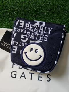 【PEARLYGATES】ロゴ総柄プリント　マレット型用　パターカバー☆のサムネイル