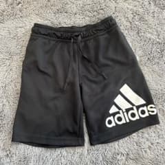 adidas 黒 ハーフパンツ 140サイズのサムネイル