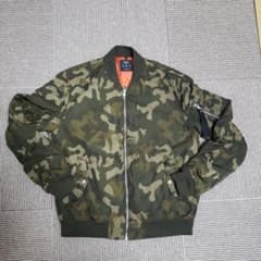 ベルシュカ　MA-1 ミリタリージャケット　ボンバージャケットのサムネイル