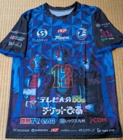 大分トリニータ　仮面ライダーコラボシャツのサムネイル