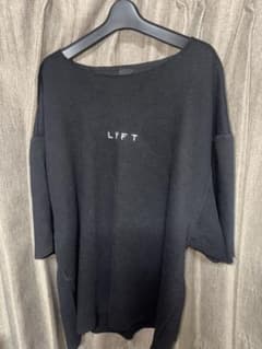 LYFT ブラック Tシャツ Lサイズのサムネイル