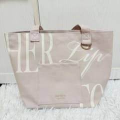 名古屋限定Herlipto HLT DAIRLY LOGO TOTE rose Herlipto HLT DAIRLY LOGO TOTE rose 名古屋限定 - メルカリ