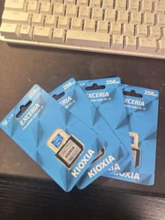 KIOXIA EXCERIA 256GB microSDXC 4枚セットのサムネイル