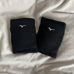 膝サポーター　ミズノ　バレーボールのサムネイル