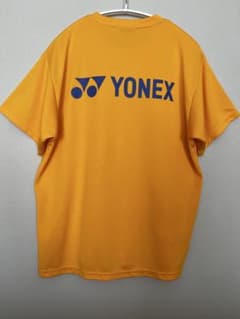 YONEX 黄色 Tシャツ ロゴ入りのサムネイル