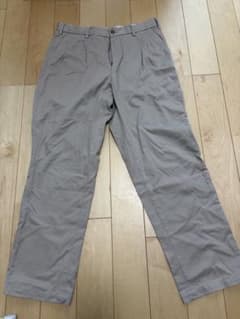 UNIQLO メンズ チノパンツ ベージュ 79cmのサムネイル