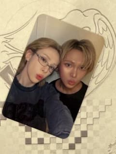 XLOV myStarGoods ユニットトレカ ウムティ ヒョンのサムネイル