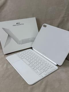 Magic Keyboard Folio iPad (A16) / 第10世代のサムネイル