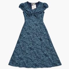 ★ ドルチェ様　ローラアシュレイ　フレアーロングワンピース　花柄❤︎シルク混❤︎XL タグ付き未使用 ローラアシュレイ 花柄 シルク混 Aラインロング