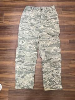 米軍 迷彩柄 カーゴパンツ 6着セット まとめ売り 古着 デジカモ 米軍 迷彩柄 カーゴパンツ 6着セット まとめ売り 古着 デジカモ - メルカリ