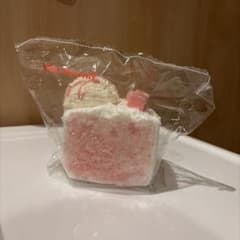 Kiki Squishy 氷バターアイストーストスクイーズ ピンクのサムネイル