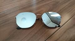 Ray-Banのサムネイル