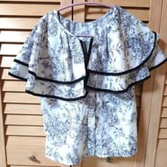 FRIFUL　花柄 ノースリーブ ブラウス フリル パイピングXS