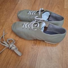 チャコット　バトンシューズ　23cm　バトン　バトントワリング