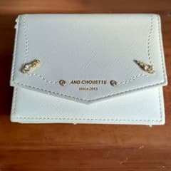 AND CHOUETTE 二つ折り財布 ホワイトのサムネイル