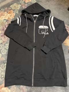 FILA ブラック フルジップパーカー サイズL 使用感ありのサムネイル