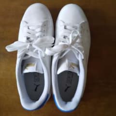 pumaスニーカーのサムネイル