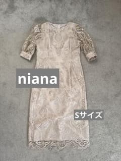 niana パーティドレス (値下げ可能)のサムネイル