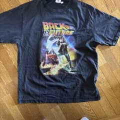 GU BACK TO THE FUTURE Tシャツのサムネイル