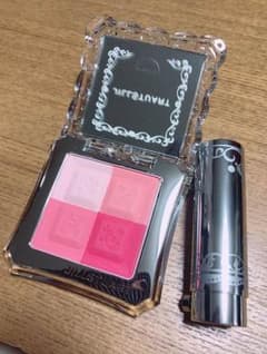 ジルスチュアート チークのサムネイル
