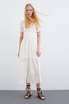 【タグ付き】ZARA カットワーク刺繍ワンピース Ｍのサムネイル