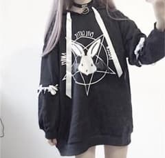 病みうさちゃんパーカー 韓国・原宿系ファッション 大人気商品❣️のサムネイル