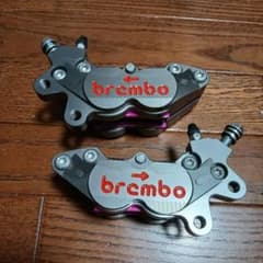 CNC 加工 ブレーキ キャリパー 40mm 左右セッ卜 検) ブレンボ CNC 加工 ブレーキ キャリパー 40mm 左右セッ卜 検) ブレンボ - メルカリ