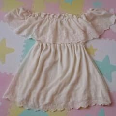 リップサービス　オフショル♡のサムネイル