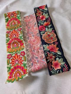 インド刺繍リボン　ヴィンテージデザインのサムネイル