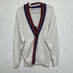 特別値下‼︎W刺繍 Vネックカーディガンのサムネイル