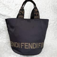 未使用級】FENDI ロゴ 2way トート バケツ型 ナイロン 黒 - メルカリ