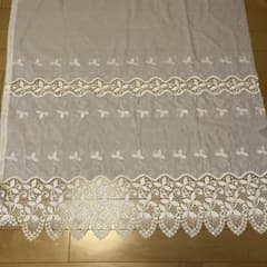 刺繍レース　カーテン布のサムネイル