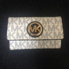 マイケルコース　キーケースのサムネイル