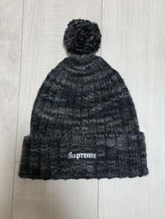Supreme ポンポン付きニット帽 グレー系 刺繍ロゴのサムネイル