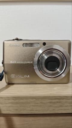 動作確認済】CASIO EXILIM EX-Z600 ゴールド5.0 - メルカリ
