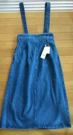 値下げ　新品タグ付き　デニムタイトスカートのサムネイル