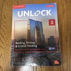 UNLOCK 2 Reading, Writing & Criticalのサムネイル