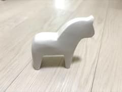 IKEA ダーラナホース木製 馬 置物 ホワイト インテリアのサムネイル