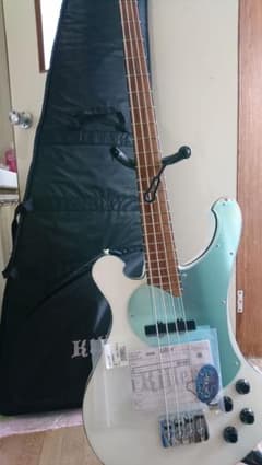 Killer KB-Simmony Dir  Toshiya ベース Bassのサムネイル