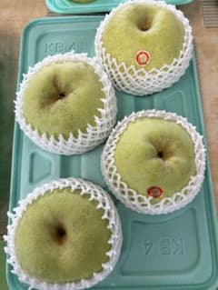 かおり　梨　特大4個入り　家庭用　産地直送のサムネイル