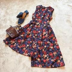 A339◾︎ Lois CRAYON アシンメトリー ロングワンピース 花 美品