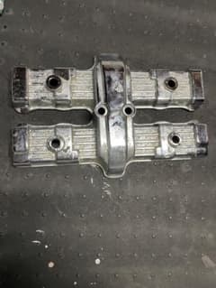 CBX400F CBX550F 純正 ヘッドカバーのサムネイル